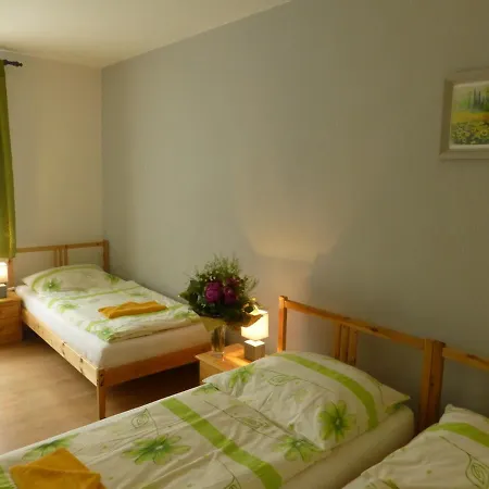 Homestay szállás Na Frantsachte *