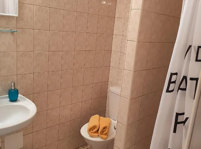 Na Frantsachte Δωμάτια σε οικογενειακή κατοικία