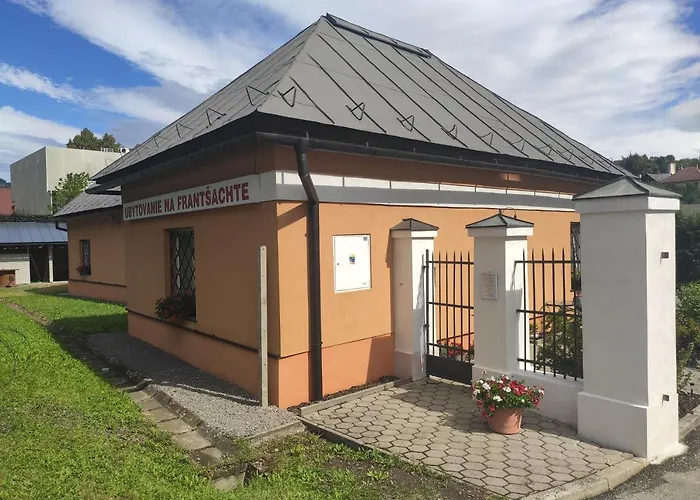Na Frantsachte Pansiyon